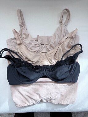 Skims black and nude unlined bra and bandeau bralette bundle
